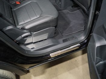 3 499 р. Накладки на пластиковые пороги задние ТСС Тюнинг Volkswagen Teramont CA1 дорестайлинг (2016-2020) (лист зеркальный). Увеличить фотографию 1