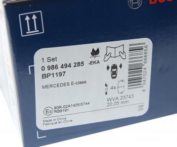 3 879 р. Колодки тормозные MERCEDES E (W211) (02-) передние (4шт.) BOSCH (0986494285). Увеличить фотографию 4