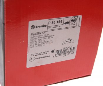 9 449 р. Колодки тормозные AUDI A4 (15-),Q5 (16-) передние (4шт.) BREMBO (p85164). Увеличить фотографию 3