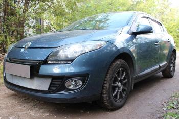 2 599 р. Защита радиатора (низ) Стандарт  Renault Megane  купе 3 дв. (2012-2014) 1-ый рестайлинг (хром). Увеличить фотографию 1