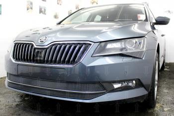 3 999 р. Защита радиатора (2 части) Стрелка11 Стандарт  Skoda Superb ( B8 (3V),  B8 (3V5)) (2015-2019) лифтбэк дорестайлинг, универсал дорестайлинг (черная). Увеличить фотографию 2