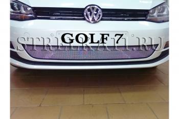 2 669 р. Защита радиатора Стрелка11 Стандарт  Volkswagen Golf  7 (2012-2017) дорестайлинг, хэтчбэк 5 дв. (хром). Увеличить фотографию 1