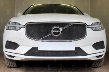 3 499 р. Защита радиатора (Inscription) (верх 2 части) Стрелка11 Стандарт Volvo XC60 (2017-2022) (черная). Увеличить фотографию 2