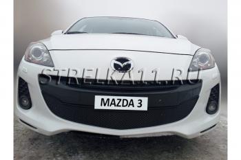 599 р. Зимняя заглушка решетки радиатора Стрелка11  Mazda 3/Axela  BL (2011-2013) рестайлинг седан, рестайлинг, хэтчбэк (черная). Увеличить фотографию 1