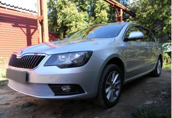 4 749 р. Защита радиатора Стрелка11 PREMIUM  Skoda Superb ( (B6) 3T,  B6 (3T5)) (2013-2015) лифтбэк рестайлинг, универсал рестайлинг (хром). Увеличить фотографию 2