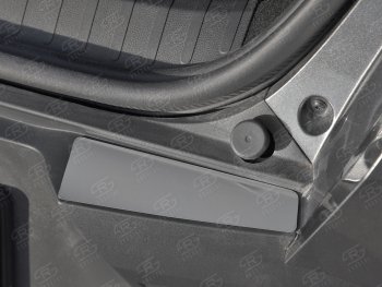 699 р. Защитная накладка заднего бампера Russtal  Renault Arkana (2019-2024) (Нержавейка шлифованная). Увеличить фотографию 2