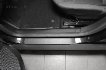 2 249 р. Накладки на ковролин пола Petroil Tuning (передние боковые) Renault Duster HM (2020-2024) (Текстурная поверхность (шагрень)). Увеличить фотографию 5