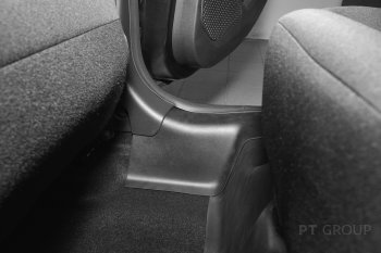 1 489 р. Накладки на ковролин пола Petroil Tuning (задние боковые) Renault Duster HM (2020-2024) (Текстурная поверхность (шагрень)). Увеличить фотографию 3