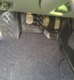 2 899 р. Комплект ковриков в салон (4WD) Aileron 4 шт. (полиуретан, покрытие Soft)  Renault Duster  HS (2010-2021). Увеличить фотографию 2