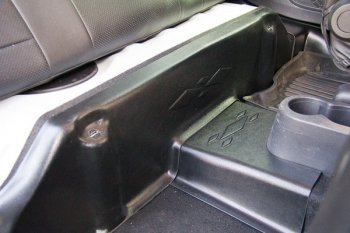 2 699 р. Накладки на ковролин АртФорм  Renault Kaptur (2016-2020) (Под заднее сиденье и на задний тоннель пола). Увеличить фотографию 1
