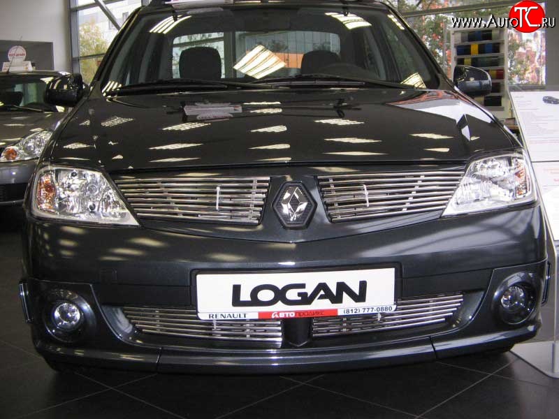 4 599 р. Декоративная вставка решетки радиатора Berkut  Renault Logan  1 (2004-2010)