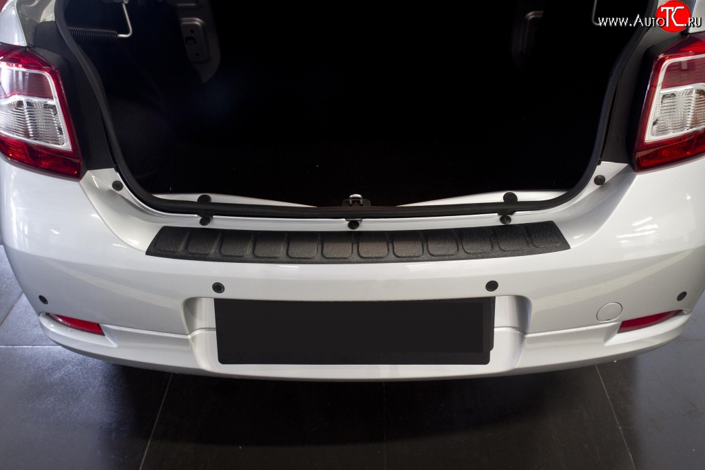 1 429 р. Накладка защитная на задний бампер RA  Renault Logan  2 (2014-2018)