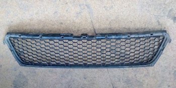Решетка в передний бампер SPARD Renault Sandero Stepway (BS) (2010-2014)