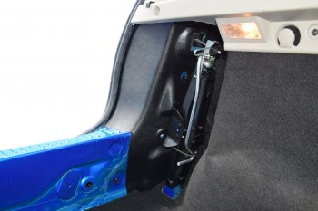 1 379 р. Внутренняя облицовка задних фонарей Petroil Tuning Renault Sandero (B8) дорестайлинг (2014-2018). Увеличить фотографию 2