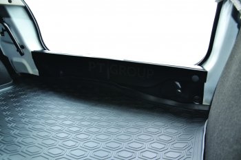 1 189 р. Накладки в проем багажника Petroil Tuning Renault Sandero (B8) дорестайлинг (2014-2018). Увеличить фотографию 3