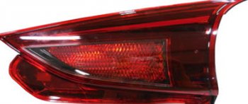 4 499 р. Правый фонарь задний (внутренний) DEPO Mazda 3/Axela BM рестайлинг, хэтчбэк (2016-2019). Увеличить фотографию 1
