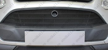 3 699 р. Защитная сетка в бампер (ячейка 3х7 мм, верхняя часть) Alfeco Стандарт  Ford Tourneo Custom (2012-2018) (Чёрная). Увеличить фотографию 2