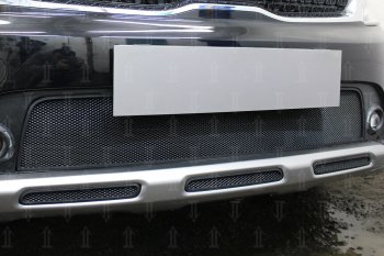 2 299 р. Защитная сетка радиатора в бампер (ячейка 3х7 мм, низ, 3 части) Стрелка11 Стандарт KIA Rio X-line (2017-2021). Увеличить фотографию 2