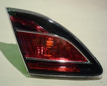 4 099 р. Левый фонарь задний (красный, внутренний) BodyParts  Mazda 6  GH (2007-2010). Увеличить фотографию 1