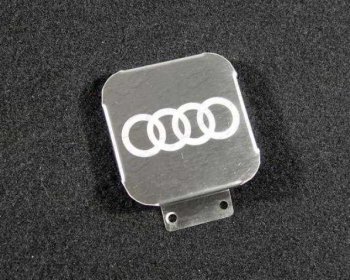 Заглушка на фаркоп с логотипом Audi (на фаркопы TCC, нержавеющая сталь) TCC  Q3  F3, Q5  FY, Q8  4MN