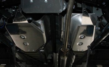 5 649 р. Защита бака (алюминий) TCC Toyota RAV4 XA50 5 дв. дорестайлинг (2018-2024). Увеличить фотографию 1