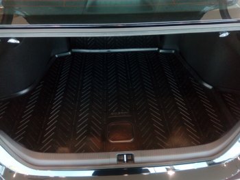 1 479 р. Коврик в багажник Aileron Toyota Camry XV70 дорестайлинг (2017-2021). Увеличить фотографию 2