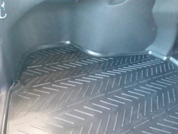 1 479 р. Коврик в багажник Aileron  Toyota Camry  XV70 (2017-2021). Увеличить фотографию 3