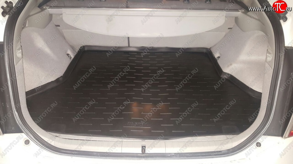 1 269 р. Коврик в багажник Aileron (правый руль) Toyota Prius XW30 дорестайлинг (2009-2011)