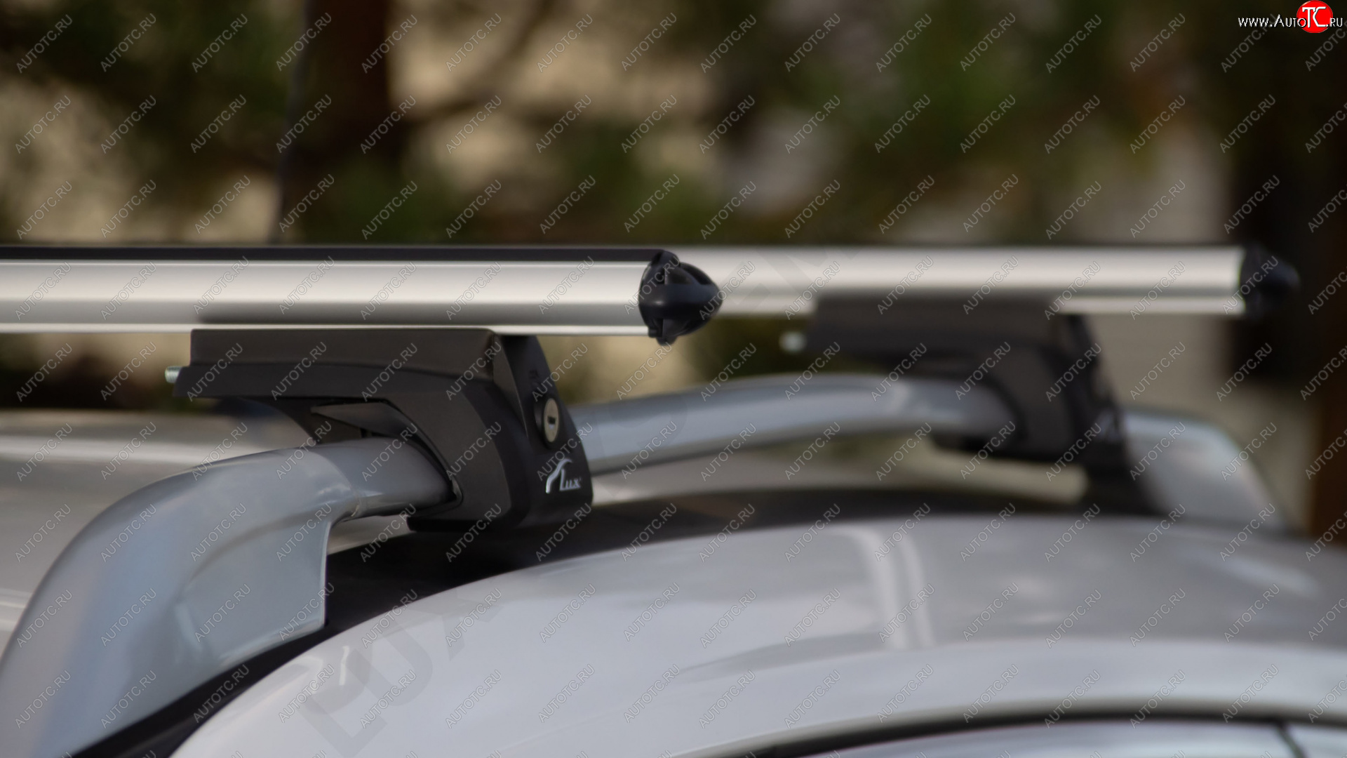 8 399 р. Багажник в сборе LUX Элегант KIA Sportage 3 SL дорестайлинг (2010-2014) (поперечины аэро-трэвэл, длина 130 см серые)