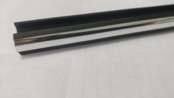 Универсальный уплотнитель ВАЗ (Лада) Ока 1111 (1988-2008) FlexLine (8 mm U-LIP 2 лепестка, хромированная полоса, 1 погонный метр).Цена: 329 р.. Увеличить фотографию 3
