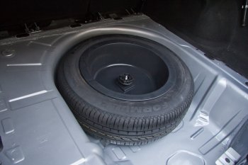 Органайзер в запасного колеса Hyundai Solaris RB рестайлинг седан (2014-2017) ArtForm (R15).Цена: 1 479 р.. Увеличить фотографию 4