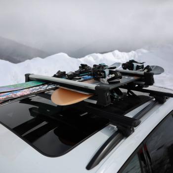 10 699 р. Крепление 5 пар лыж/4 сноуборда на аэродинамический профиль LUX Эльбрус Land Rover Discovery 2 L318 (1998-2004). Увеличить фотографию 4