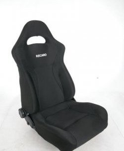 Комплект передних сидений ВАЗ (Лада) 2101 (1970-1988) SoftLux. (Цвет: чёрный с чёрными вставками)Цена: 15 799 р.. Увеличить фотографию 3