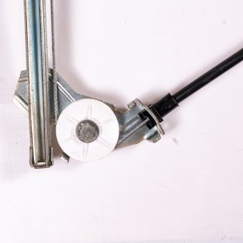 869 р. Стеклоподъемник Сызрань (передний, правый, механический) Лада 2111 универсал (1998-2009). Увеличить фотографию 4
