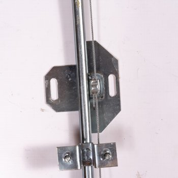 869 р. Стеклоподъемник Сызрань (передний, левый, механический) Лада 2111 универсал (1998-2009). Увеличить фотографию 3