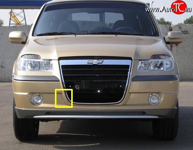 459 р. Заглушка буксировочной проушины в передний бампер Атака  Chevrolet Niva  2123 (2002-2008), Лада 2123 (Нива Шевроле) (2002-2008) (Неокрашенная)