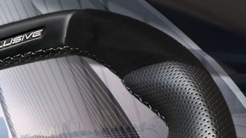 15 699 р. Анатомическое рулевое колесо Exclusive (алькантара) Лада Веста 2180 седан дорестайлинг (2015-2023) (Без подогрева, На базе руля клиента). Увеличить фотографию 3