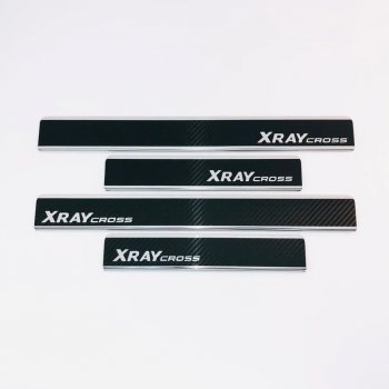 2 489 р. Накладки порожков салона INOX (Cross)  Лада XRAY Cross (2018-2024) (Нержавеющая сталь + карбон). Увеличить фотографию 1