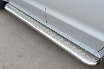 23 749 р. Порожки для ног (труба Ø63) Russtal  Volkswagen Amarok (2009-2016) (лист - алюминий, профиль - сталь). Увеличить фотографию 1