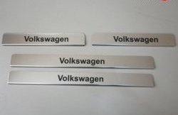 Накладки на порожки автомобиля M-VRS (нанесение надписи методом окраски) Volkswagen Golf 5 хэтчбэк (2003-2009)