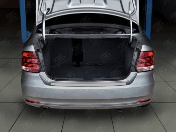 1 139 р. Защитная накладка заднего бампера Russtal  Volkswagen Polo  5 (2015-2020) (Нержавейка шлифованная). Увеличить фотографию 1