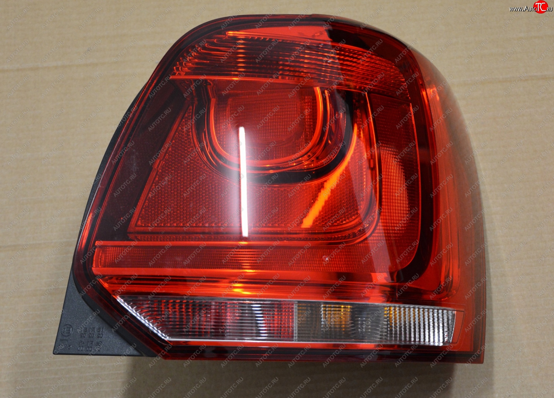 21 649 р. Правый фонарь задний VAG  Volkswagen Polo  5 (2009-2015)