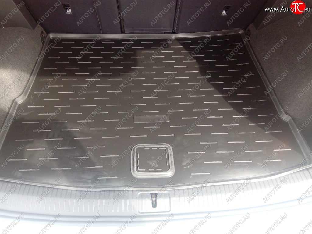 1 059 р. Коврик в багажник Aileron  Volkswagen Tiguan  Mk2 (2016-2022)